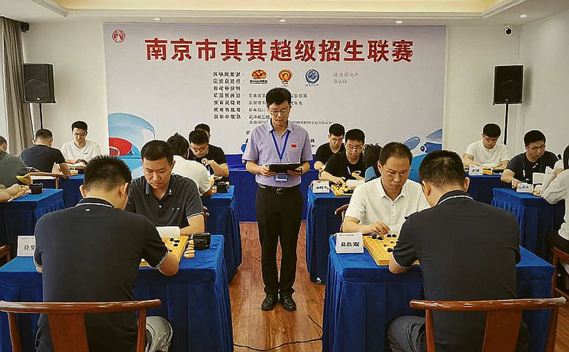 Loạt sản phẩm tháng Tám của ChessBase: Petroff, hai khóa cờ thế và ba cây bút