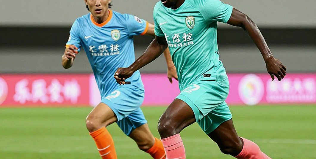 Mười sáu phút của Rafael Leão: đọc quyết định thay người ở phút 61 và phút 77