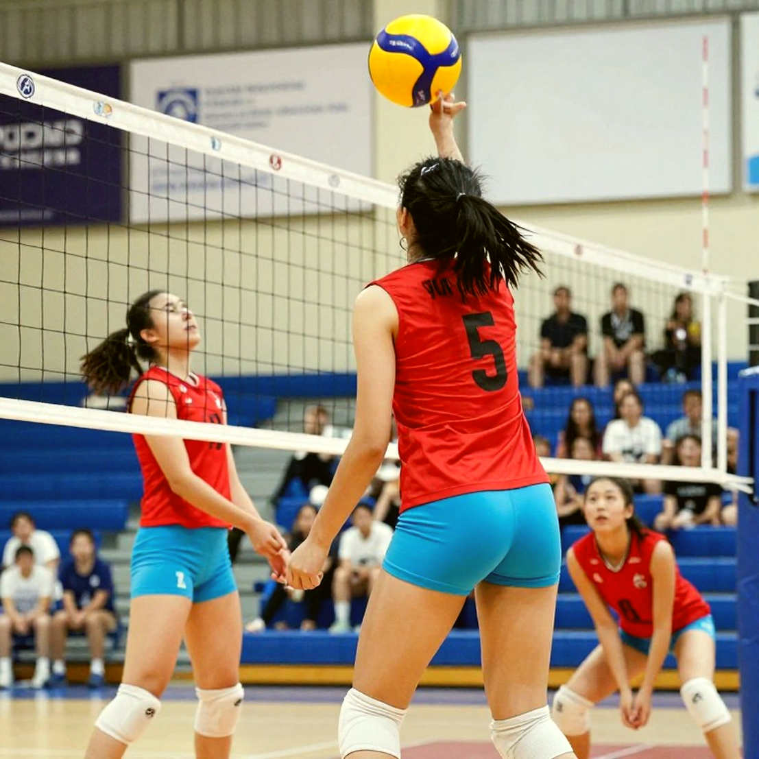 Ba set, sáu điểm, năm quả set point bị bỏ lỡ: Suhl vô địch Supercup và những vết nứt chưa lành