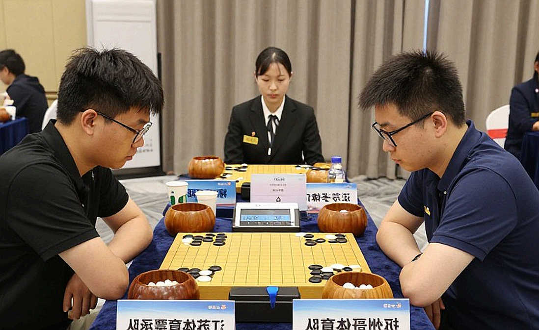 ChessBase Magazine số 225: Từ Prague 2026 đến Saint Louis, khi 27 ván cờ ngắn kể câu chuyện dài