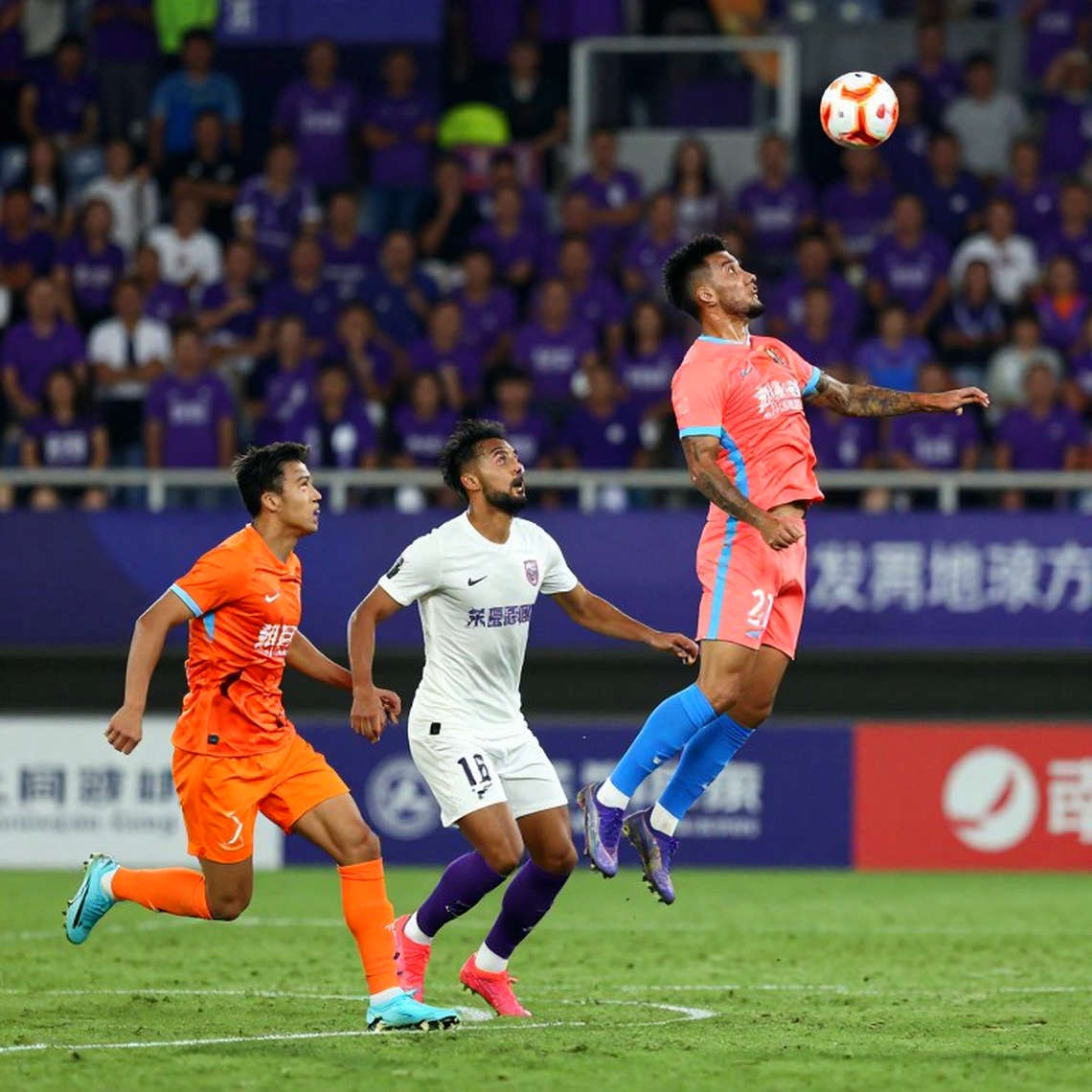 Vietnam Football Transfer Window: Financial Flow and Contract Risk Analysis Vietnam Football Transfer Window: Financial Flow and Contract Risk Analysis