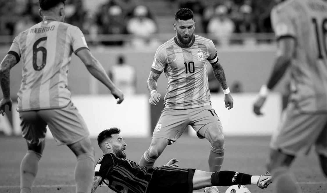 Man City và "rắc rối kép": UEFA chờ phán quyết Ngoại hạng Anh, nguy cơ chế tài tầng hai