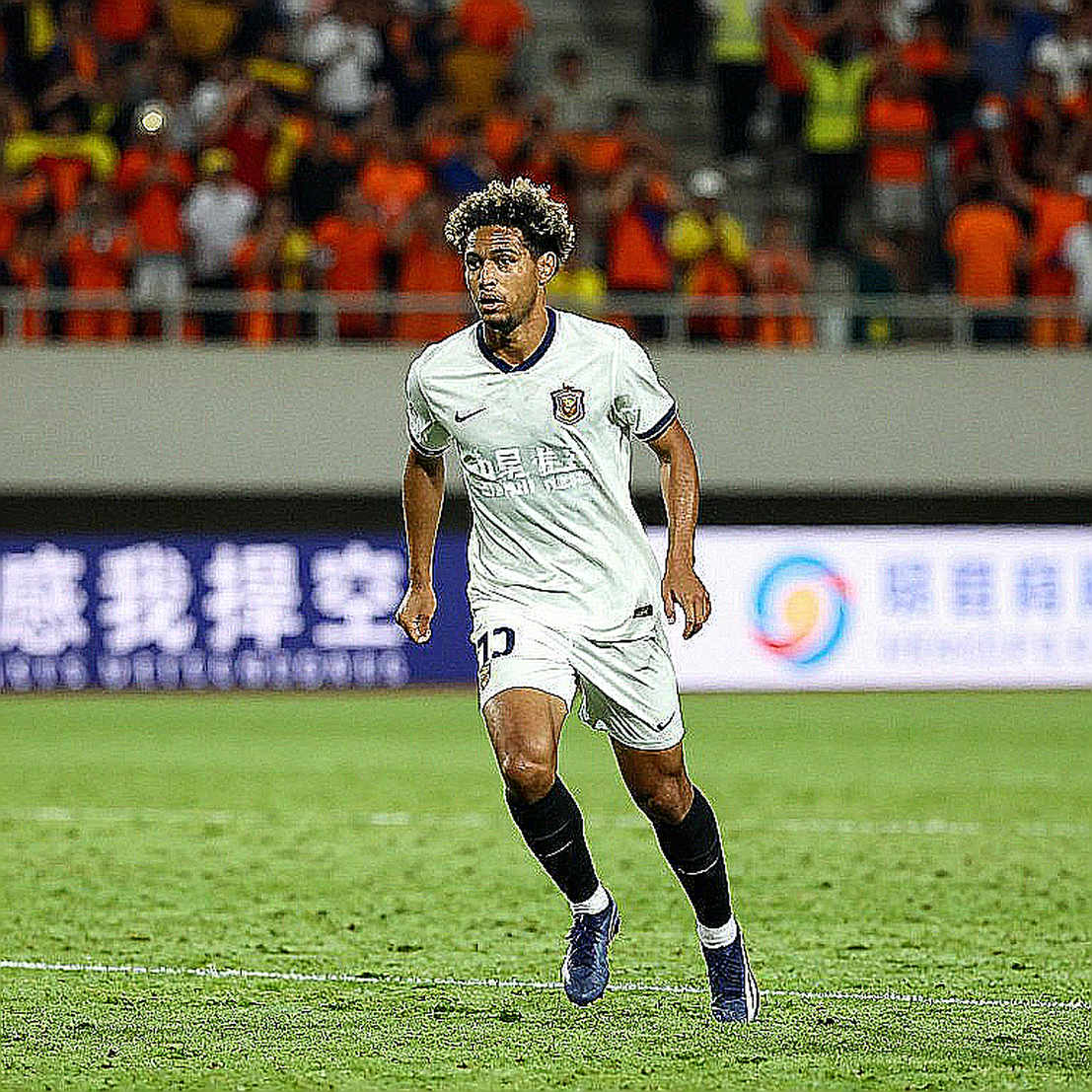 Raúl Jiménez sau ca mổ: Wolves, Championship và bài toán 35 tuổi không ai viết ra