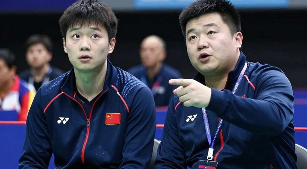Giải phẫu kinh tế esports: Bản vá, bản quyền và bảng lương quyết định ai sống sót