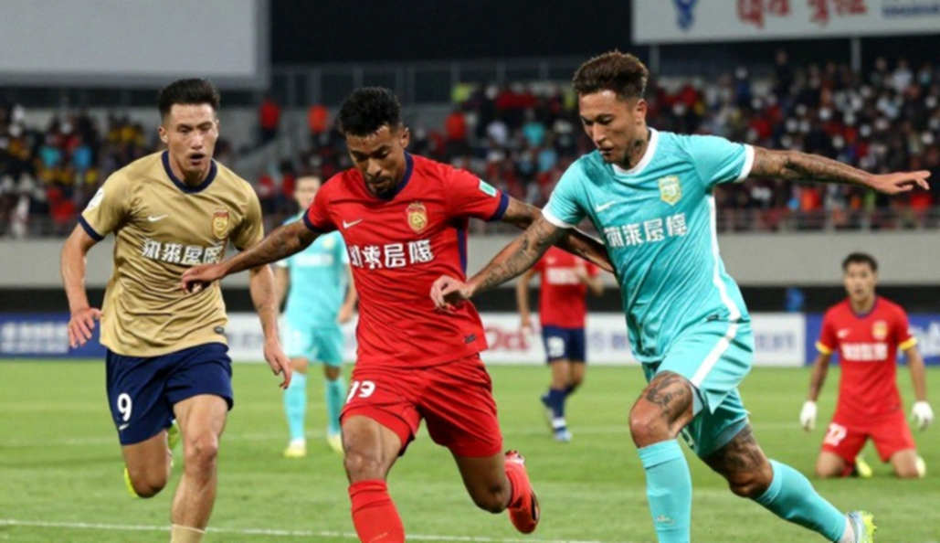 Việt Nam gặp Thái Lan: chuỗi 27 trận bất bại và bài toán thiếu người tạo không gian Việt Nam gặp Thái Lan: chuỗi 27 trận bất bại và bài toán thiếu người tạo không gian